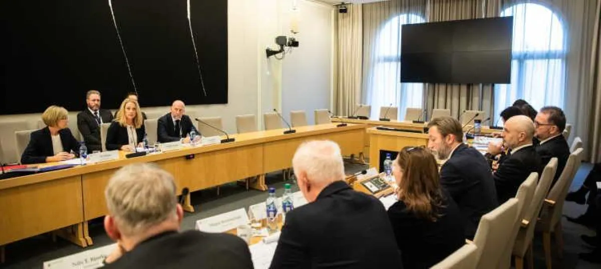 NAV horing Stortinget